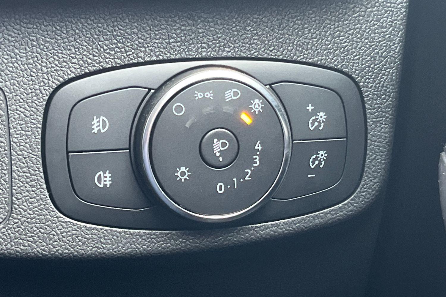 Ford Focus Photo 21