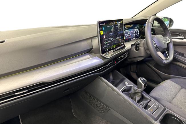 VOLKSWAGEN Golf Photo 2