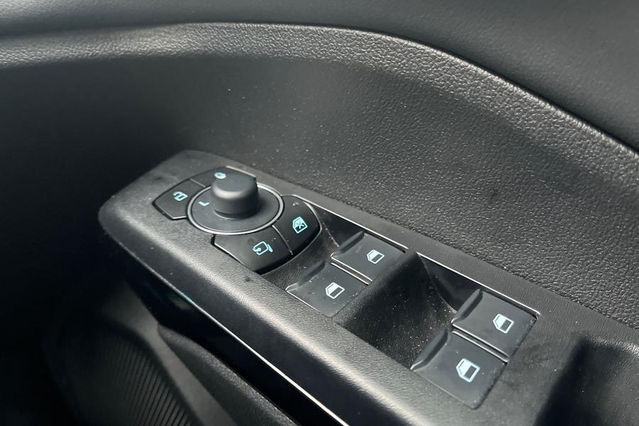 Ford PUMA Photo autoimg-0a389d4f1c220eb5a004a587908a2fab7246af9a.jpg
