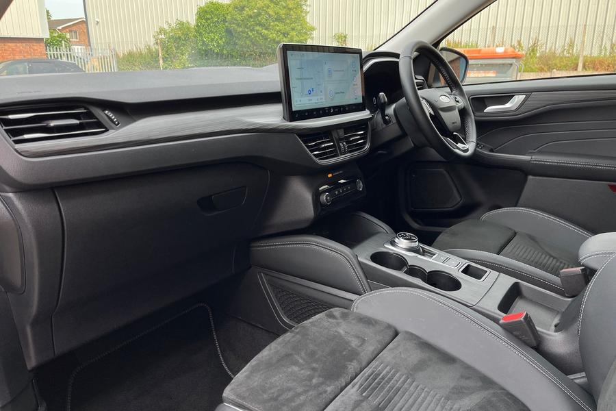 Ford Kuga Photo autoimg-0a3e3e46f02796857f50ceacd595d507fc01b84a.jpg