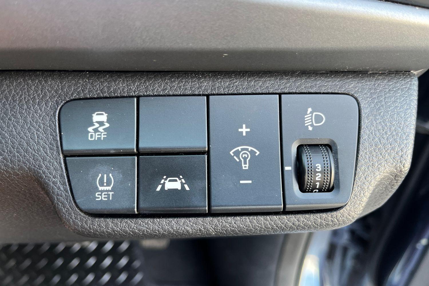 Kia Rio Photo 28