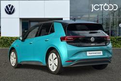 VOLKSWAGEN ID.3 Photo 3