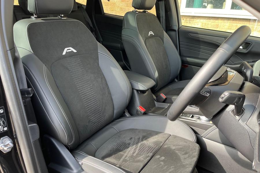 Ford KUGA Photo autoimg-0a49381580ca37cb501b03658452941f8971087e.jpg
