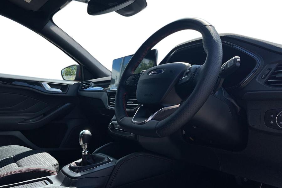 Ford Focus Photo autoimg-0a4c91c64edce9af4f303bd83f7fcdca50629389.jpg