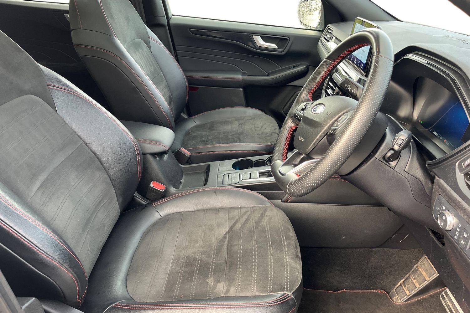 Ford KUGA Photo 8