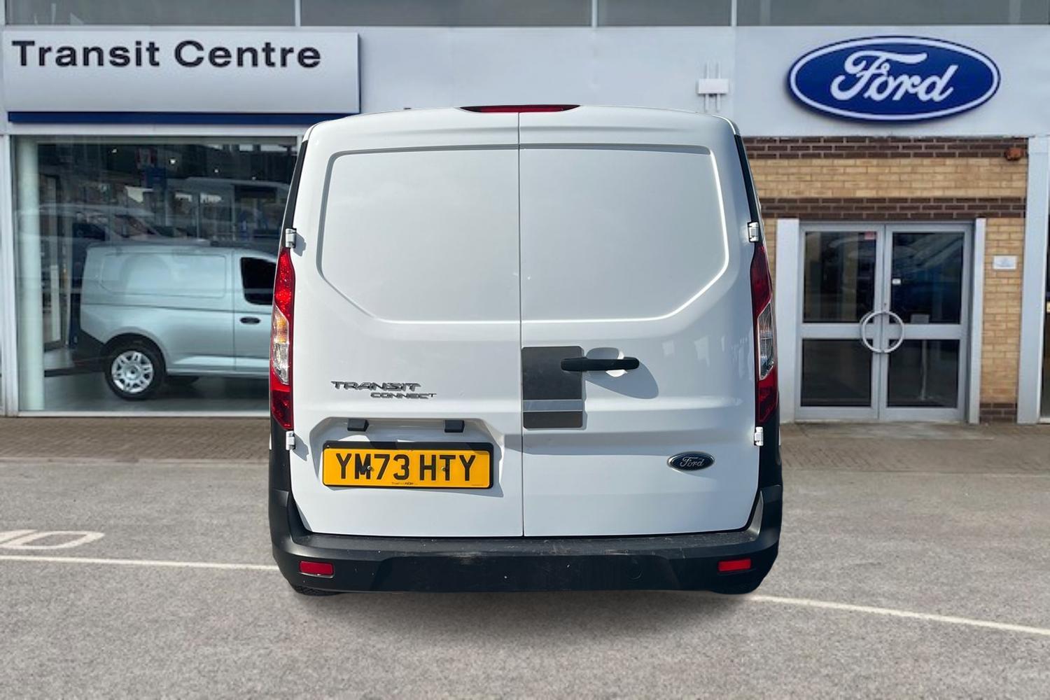 Ford TRANSIT CONNECT Photo 12