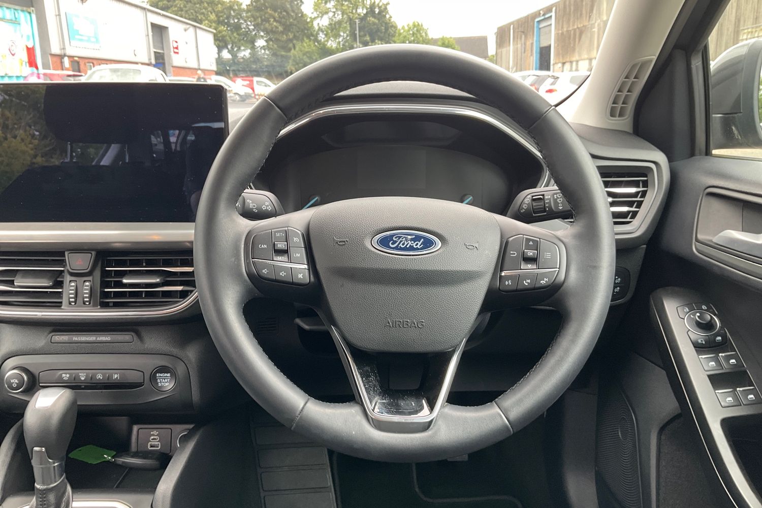 Ford Focus Photo 11