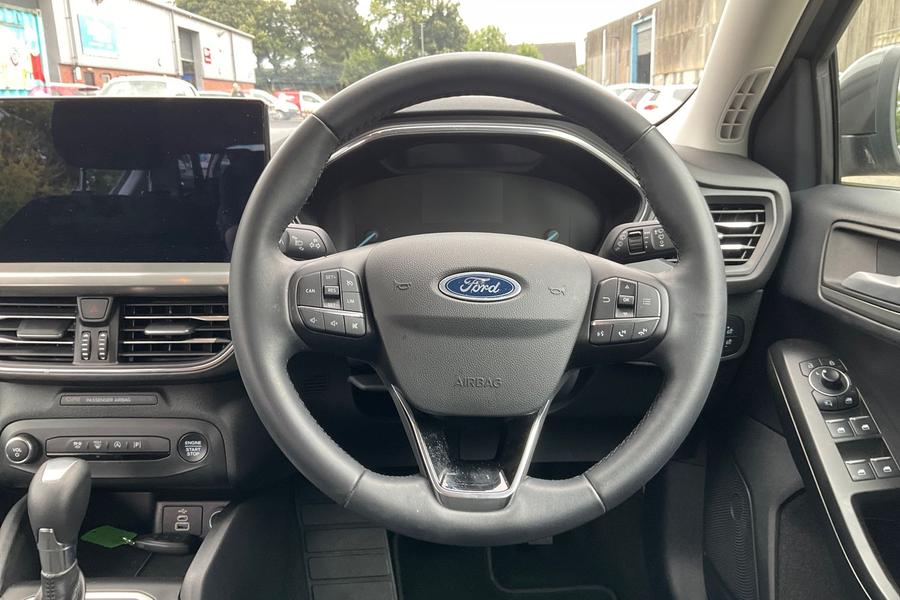 Ford Focus Photo autoimg-0a502b18e45d6bcd00f5dd0bb62a059fdf1b642b.jpg