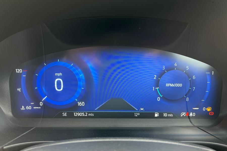 Ford Kuga Photo autoimg-0a506bafd1b4a045ab8f7d447693b7ace5cfbdac.jpg