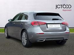 MERCEDES-BENZ A Class Photo 3