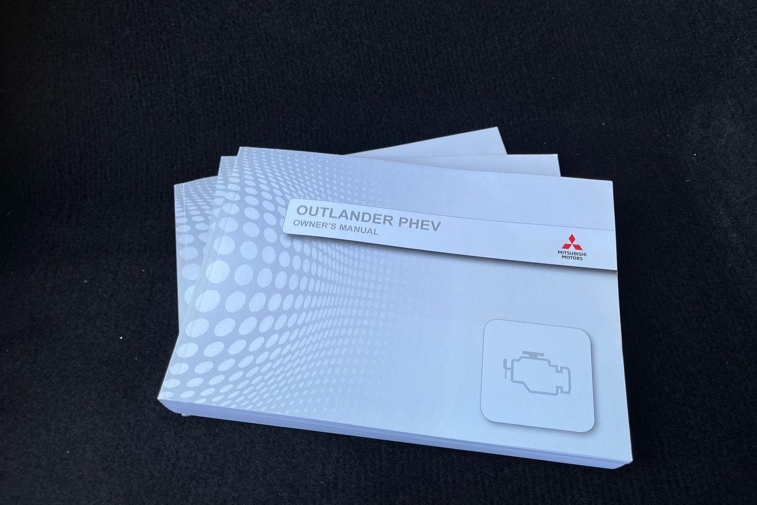 Mitsubishi OUTLANDER Photo 21