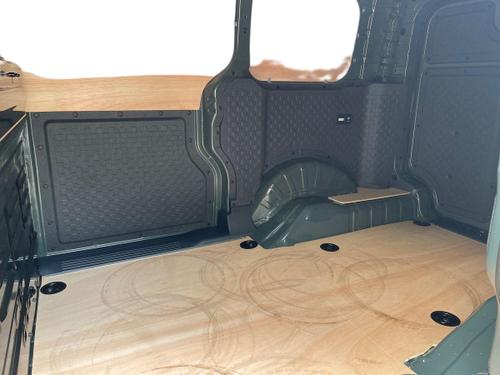 Kia PV5 Photo autoimg-0a53d31f3ea86674496823e489441843f07e56c2.jpg