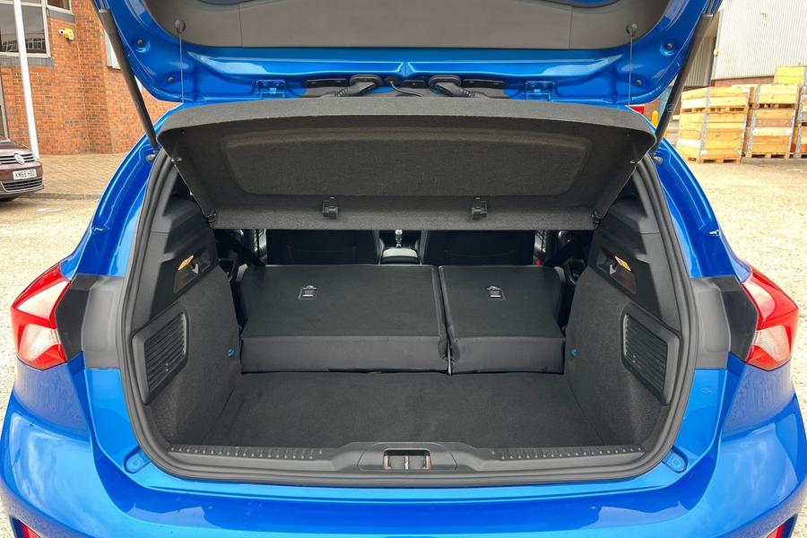 Ford Focus Photo autoimg-0a553f3d803496e490b63a4ca96b788b77ae569d.jpg