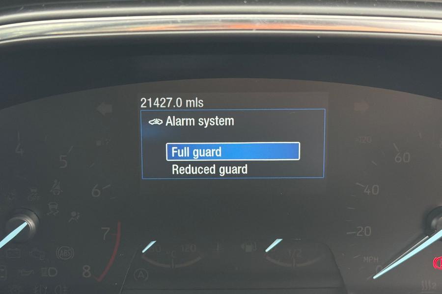 Ford FOCUS Photo autoimg-0a598e49b73335ecb1329d84dcac40ce584600f3.jpg