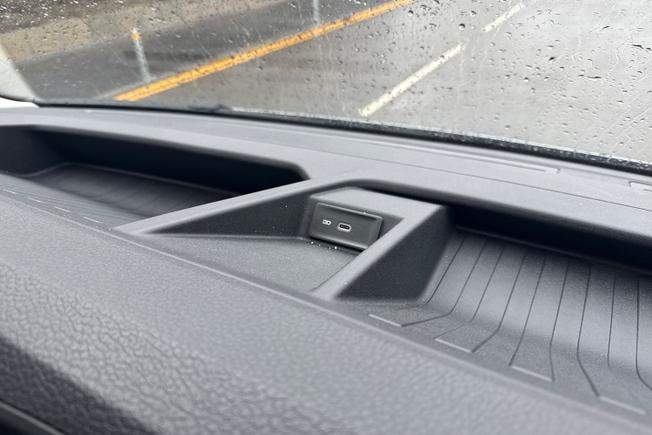 VOLKSWAGEN CRAFTER Photo 37
