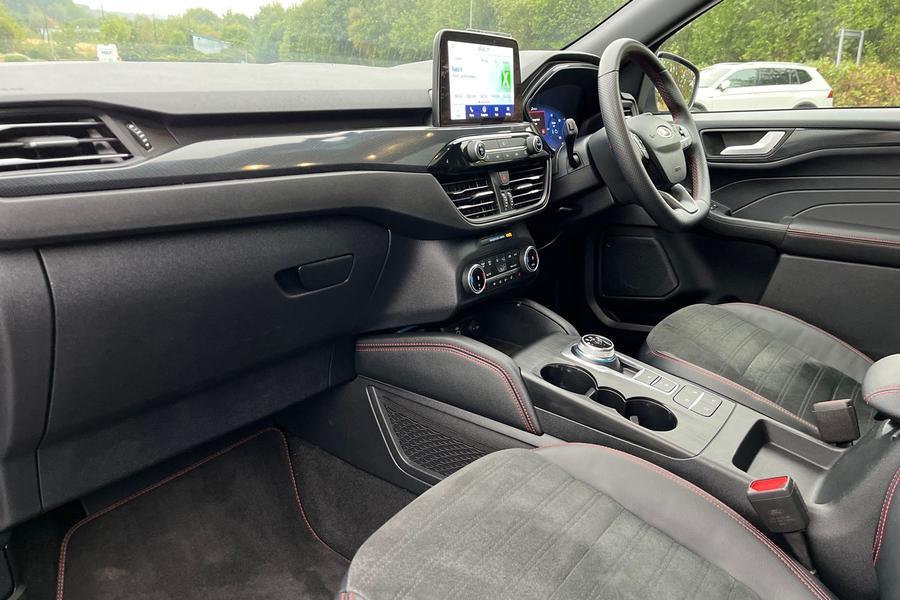 Ford Kuga Photo autoimg-0a5ebb3689f64703b84be801da2866e08cc97b04.jpg