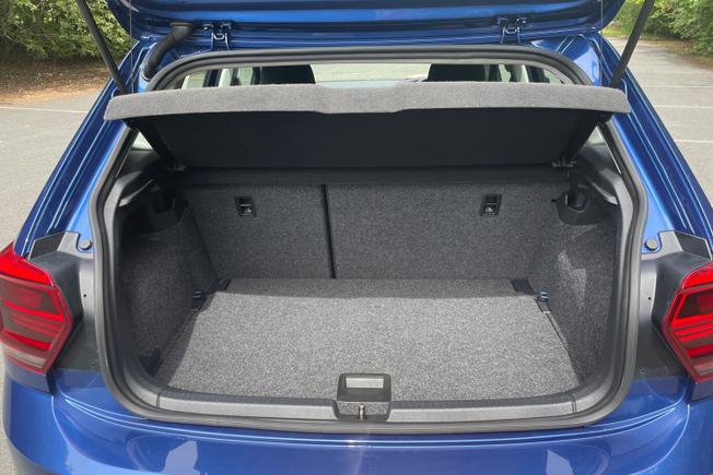 VOLKSWAGEN Polo Photo 12