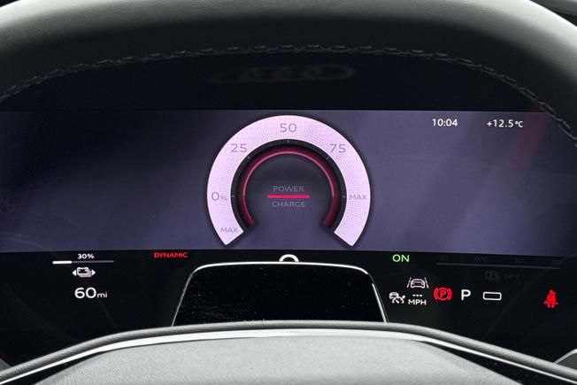 AUDI  A6 Sportback Black Edition e-tron 210,00 kW Photo 37
