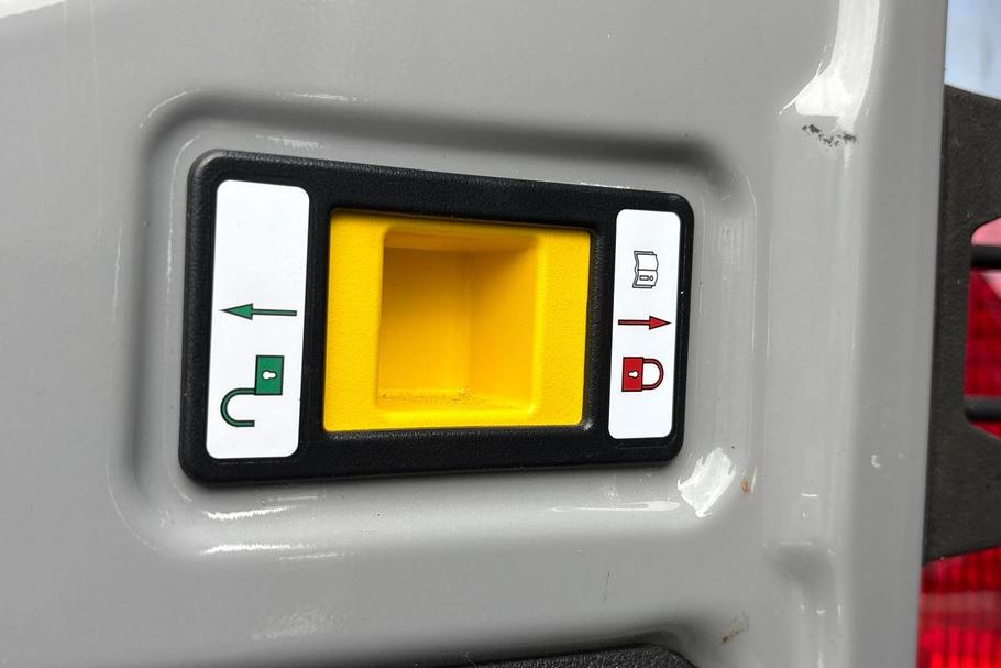 Used Ford Transit WR75HKA 21