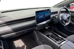 VOLKSWAGEN Id.7 Photo 2