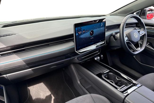 VOLKSWAGEN Id.7 Photo 2