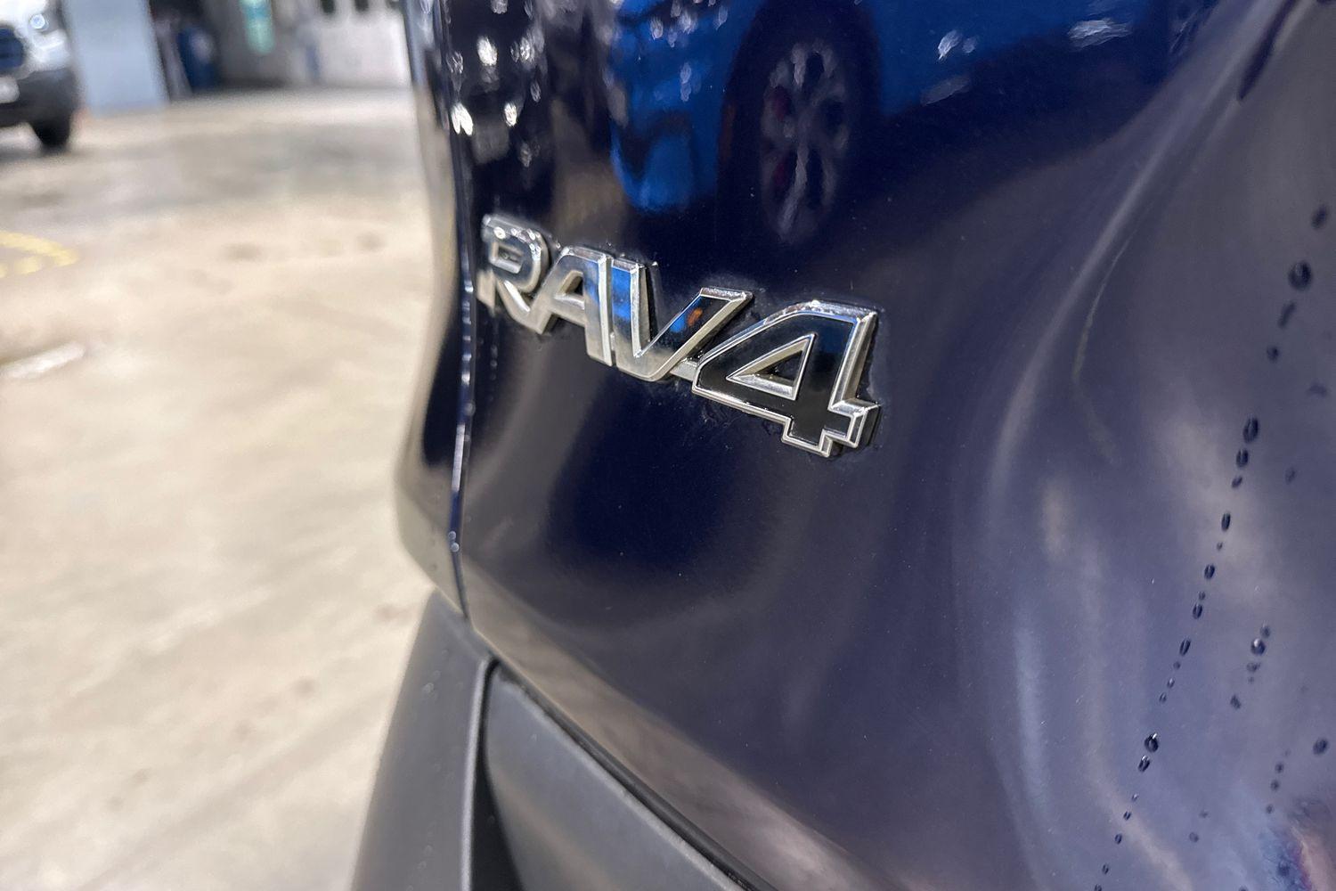 Toyota RAV4 Photo 43