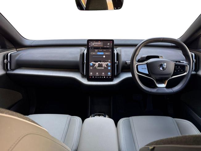 VOLVO EX30 Photo 10