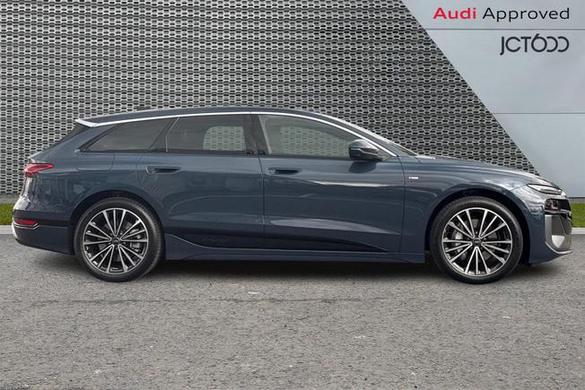 AUDI A6 E-Tron Avant Photo 4