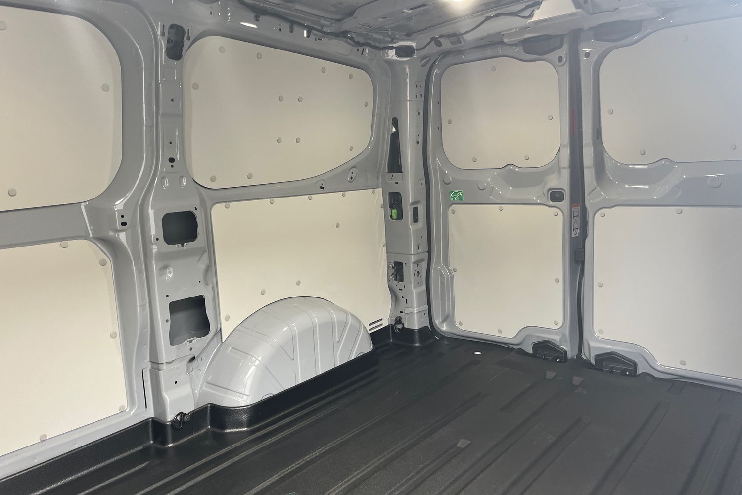 Ford TRANSIT CUSTOM Photo 3