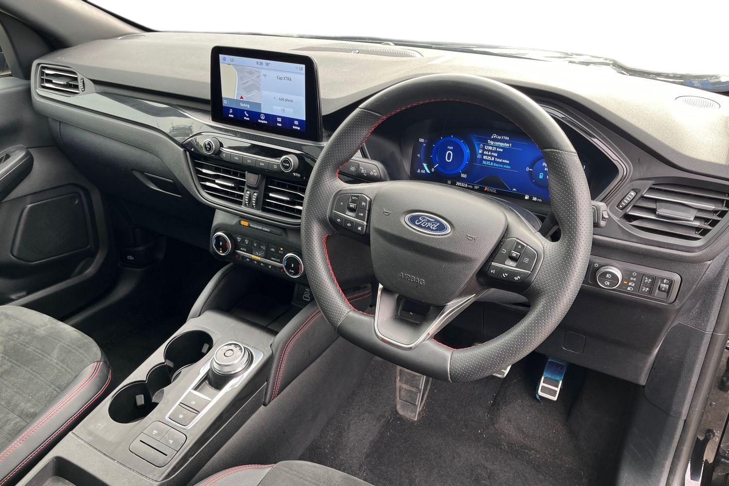 Ford KUGA Photo 8
