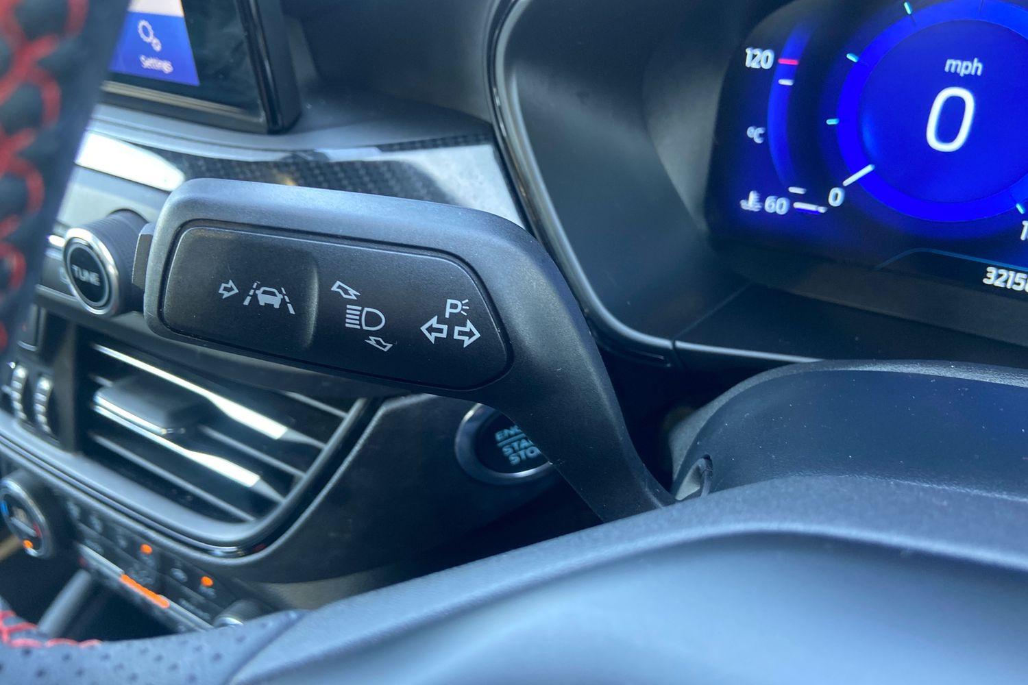 Ford FOCUS Photo 13