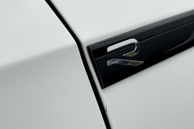 VOLKSWAGEN Golf Photo 46
