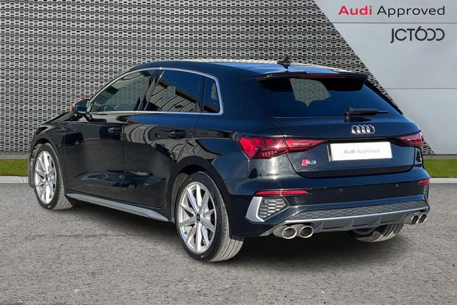 AUDI S3 Photo 3