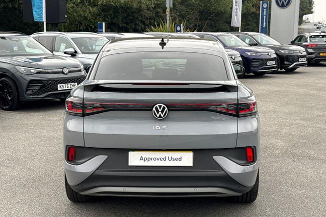 Volkswagen Id.5 Photo 36