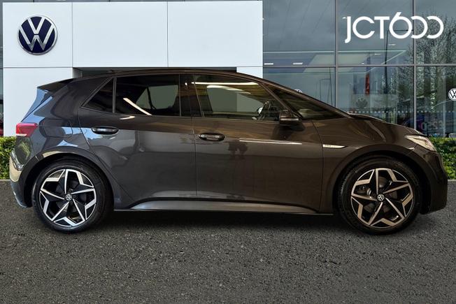 VOLKSWAGEN ID.3 Photo 4