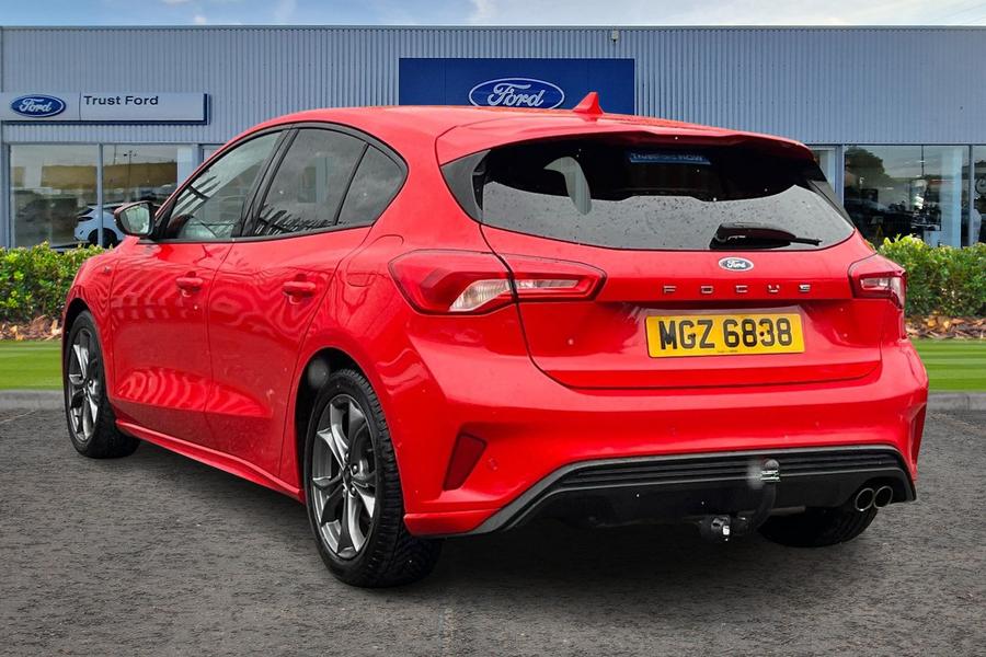 Ford FOCUS Photo autoimg-0a83b74d7cbd4c4466861a98e4180fd95379bcf6.jpg