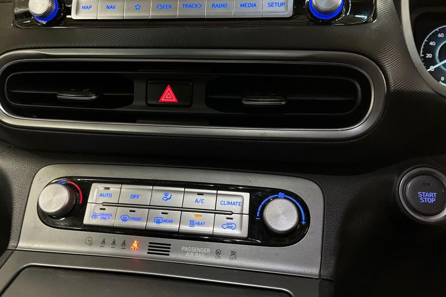 Hyundai KONA Photo autoimg-0a86172c20cae4b7a0590ce8ec486da87c47f4c9.jpg