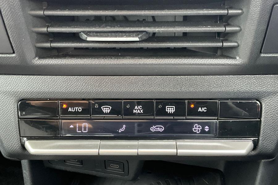 Vauxhall FRONTERA Photo autoimg-0a8727e0c9a577a12098acae16d6760a8ab045b9.jpg