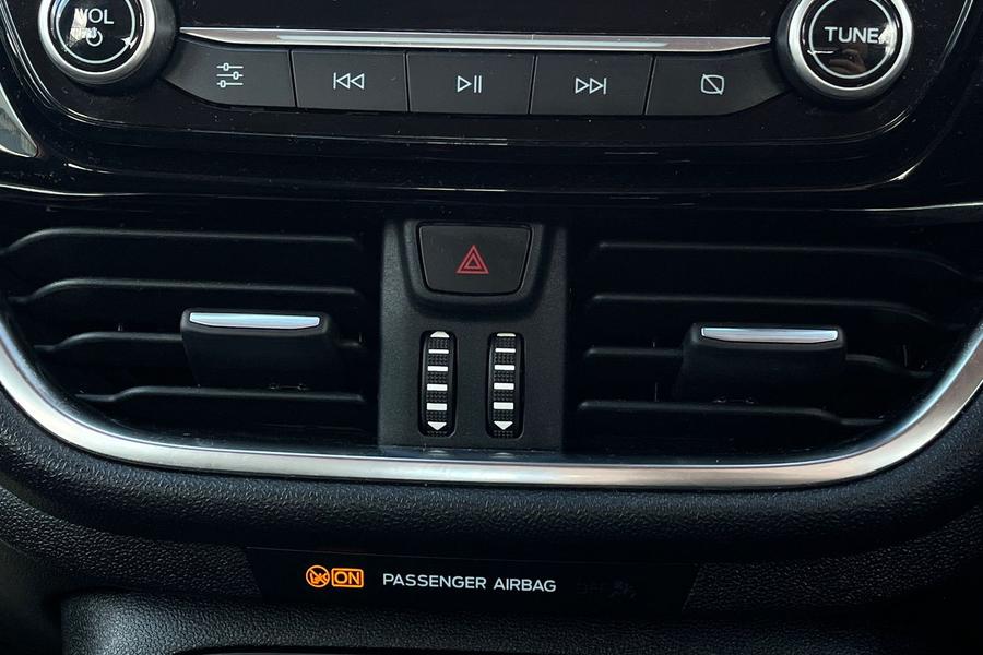 Ford FIESTA Photo autoimg-0a8d017ddd99147d39d55fc36953c9d6400e374d.jpg