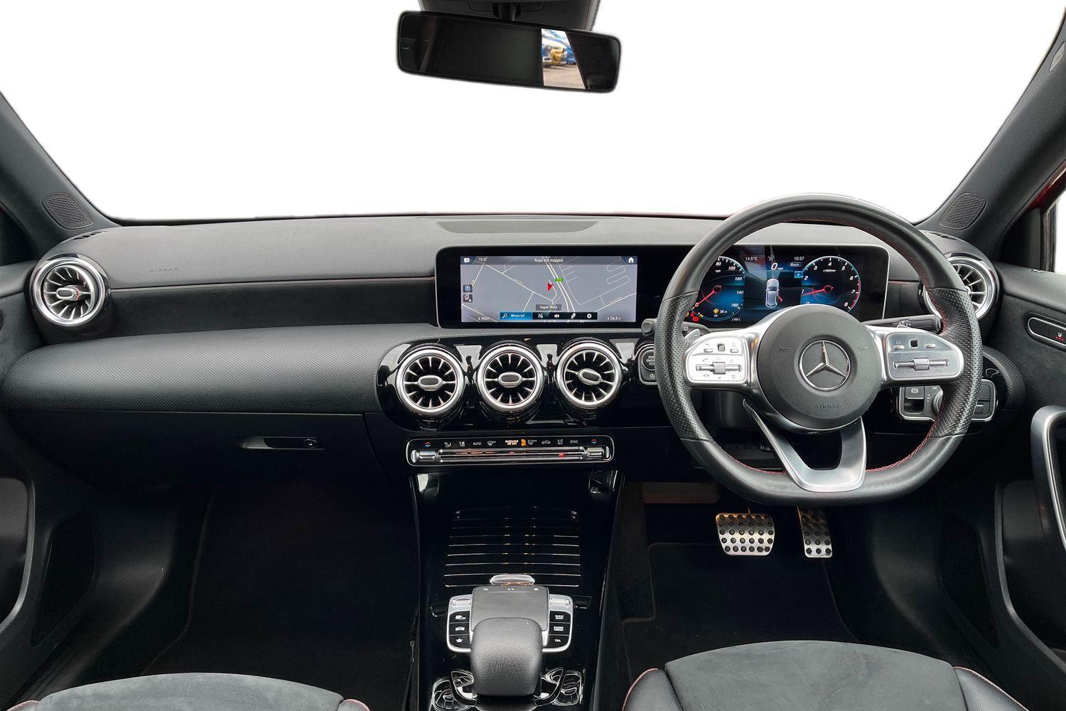 Mercedes-Benz A Class Photo 9