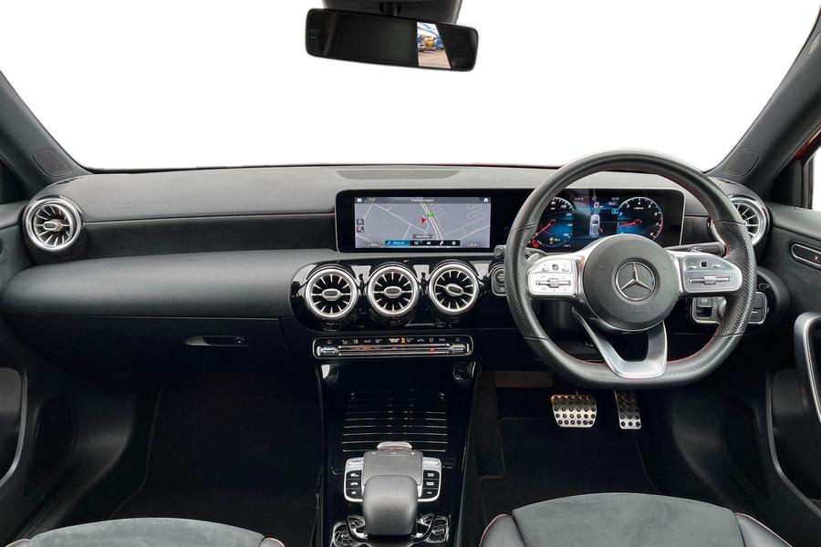 Mercedes-Benz A Class Photo autoimg-0a904058645f42e1605519f1d509ddadfc044a63.jpg