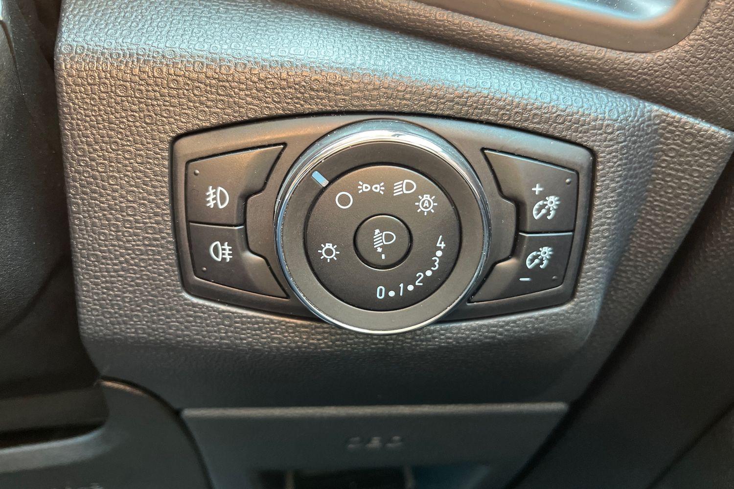 Ford ECOSPORT Photo 30