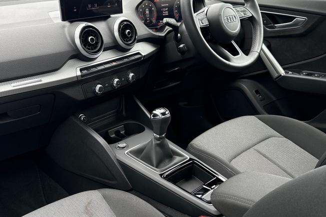 AUDI Q2 Photo 26