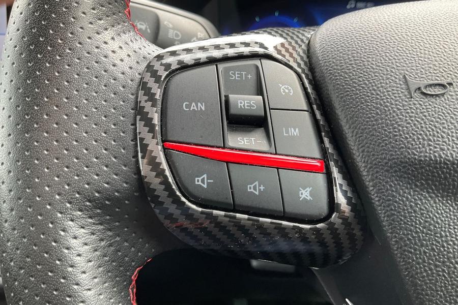 Ford Fiesta Photo autoimg-0a9801715b9c061baa3ccfcdc6e80edf9be79644.jpg