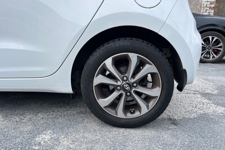 Hyundai I10 Photo autoimg-0a98f36302ac172f1f0850a427c0ceacfe6ce770.jpg