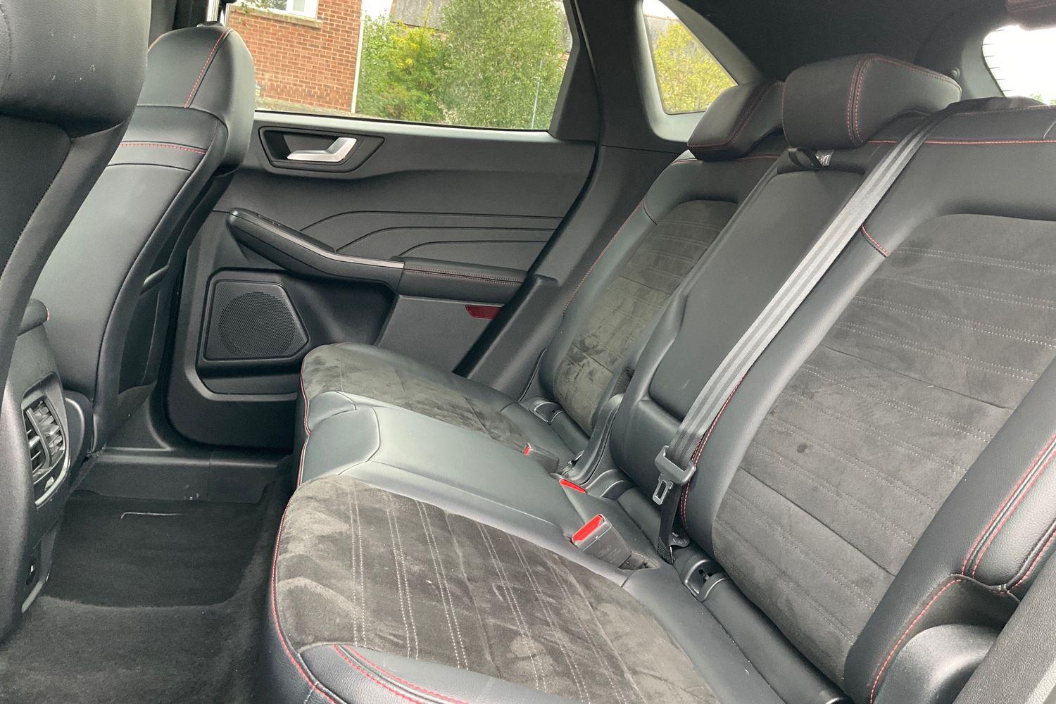 Ford KUGA Photo 19