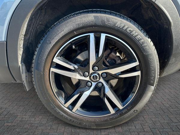 Volvo XC40 Photo autoimg-0a9c6fe6374d8544f88c6935aec6506e68fe33f1.jpg