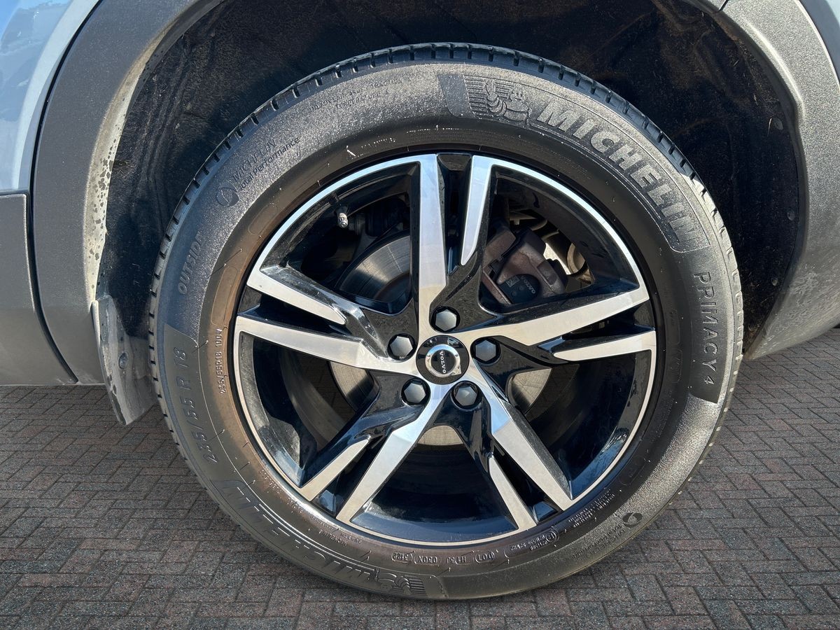 Volvo XC40 Photo 7