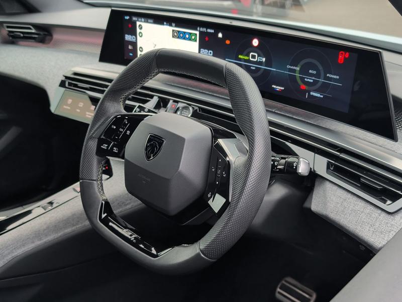 Used Peugeot E-3008 NV24VOB 49