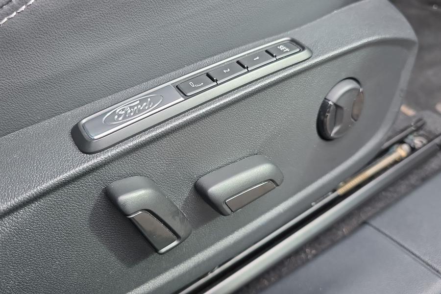 Ford Explorer Photo autoimg-0a9e62fcf8d3def055662b6499b15957b1b3260b.jpg